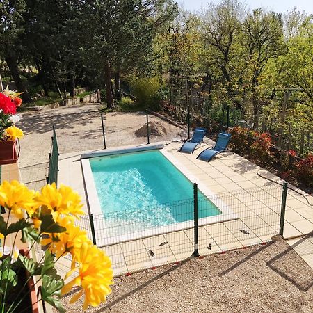 Maison Confortable A Ansouis Dans Le Luberon Bagian luar foto